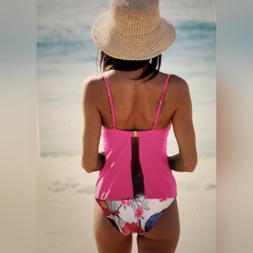 NWT WOMENS SEXY OPEN BACK TWIST FRONT TANKINI SET BATHING SWIM SUIT SIZE MEDIUM